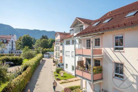 Seniorenwohnung mit Balkon und Alpenpanorama – Betreutes Wohnen in Füssen, 87629 Füssen, Erdgeschosswohnung